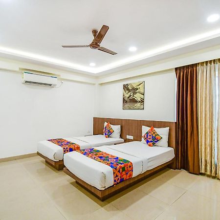 Fabhotel Kzar Select - 2Km From Park Street Kolkata Eksteriør bilde