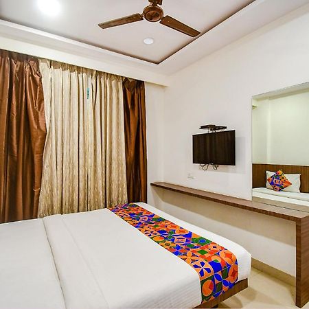 Fabhotel Kzar Select - 2Km From Park Street Kolkata Eksteriør bilde