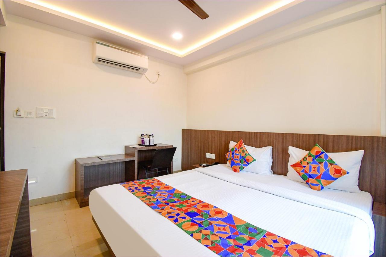 Fabhotel Kzar Select - 2Km From Park Street Kolkata Eksteriør bilde