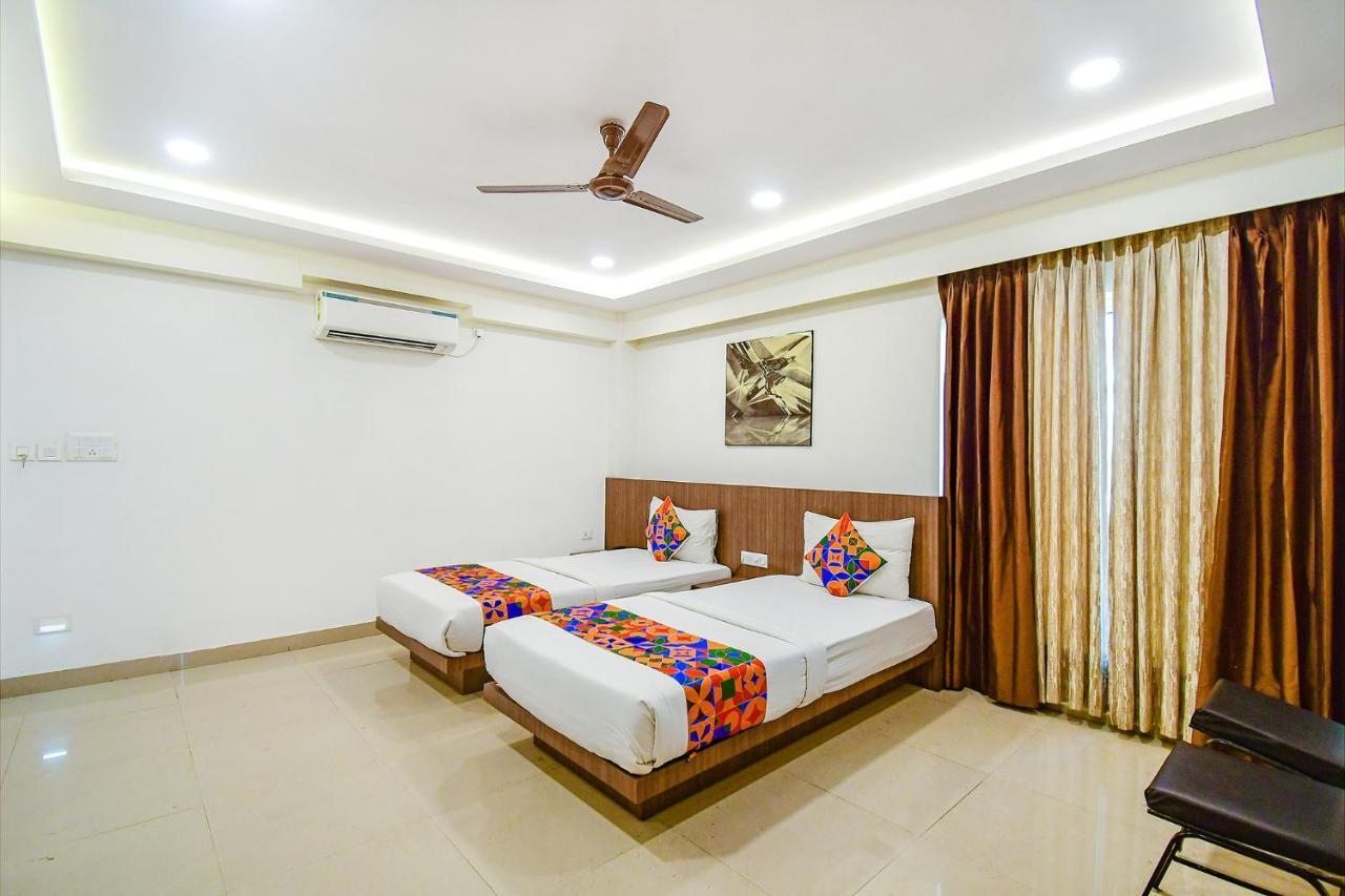 Fabhotel Kzar Select - 2Km From Park Street Kolkata Eksteriør bilde