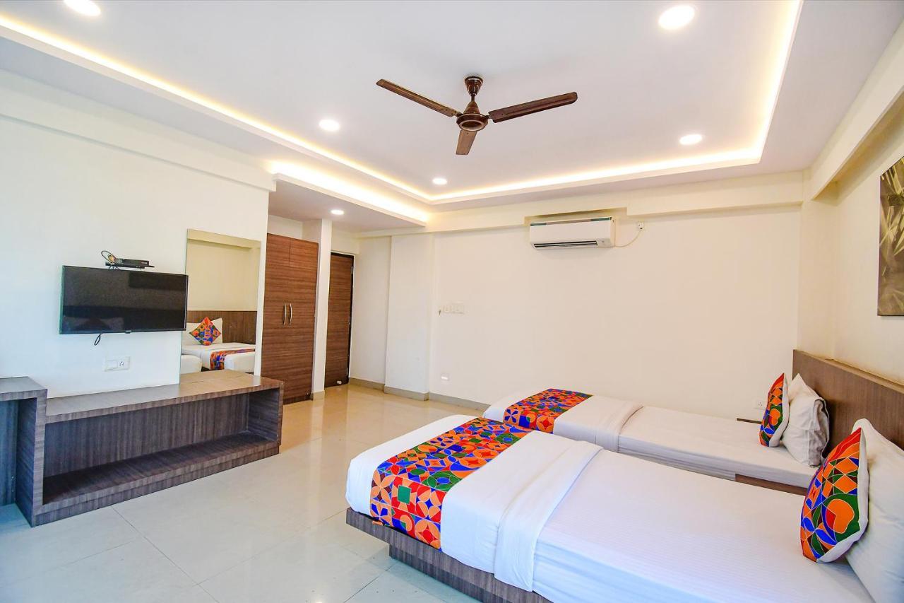 Fabhotel Kzar Select - 2Km From Park Street Kolkata Eksteriør bilde