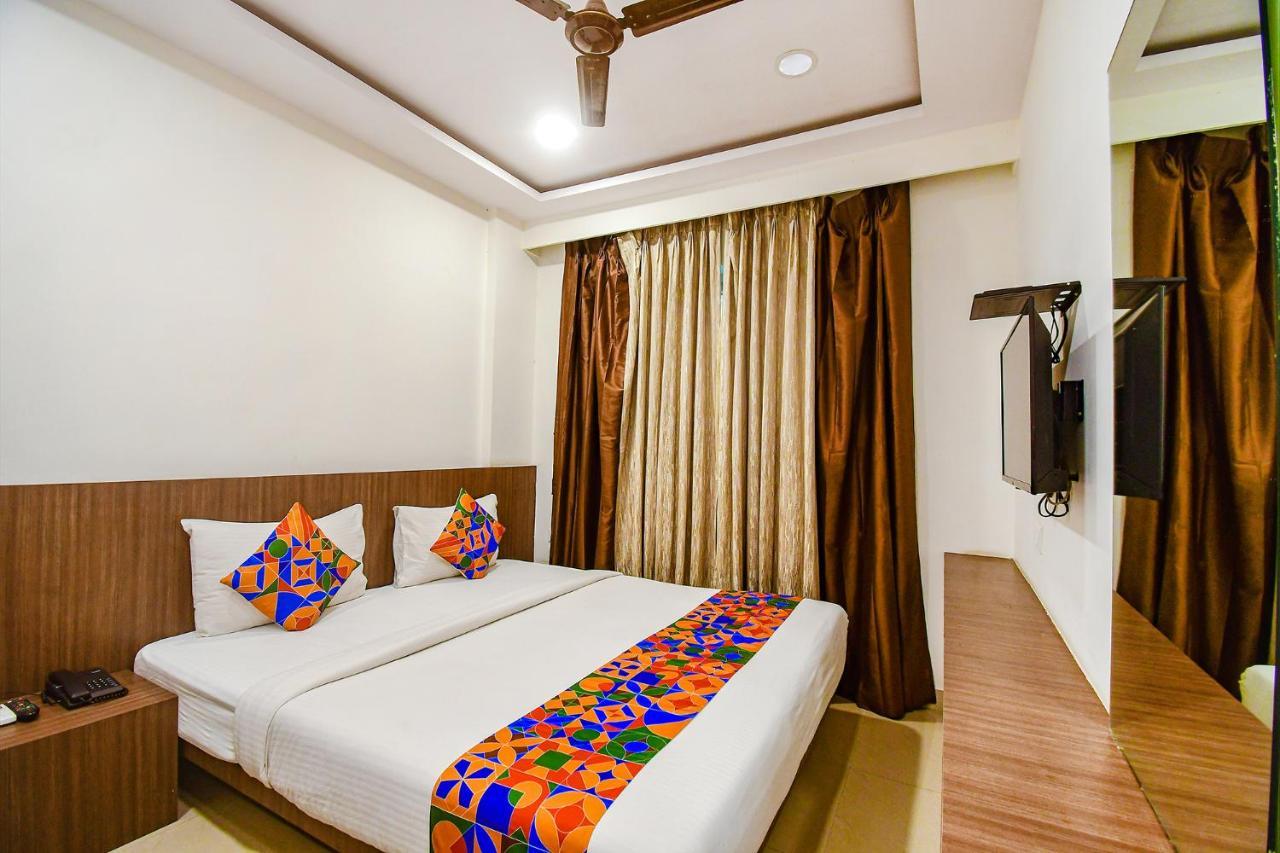 Fabhotel Kzar Select - 2Km From Park Street Kolkata Eksteriør bilde
